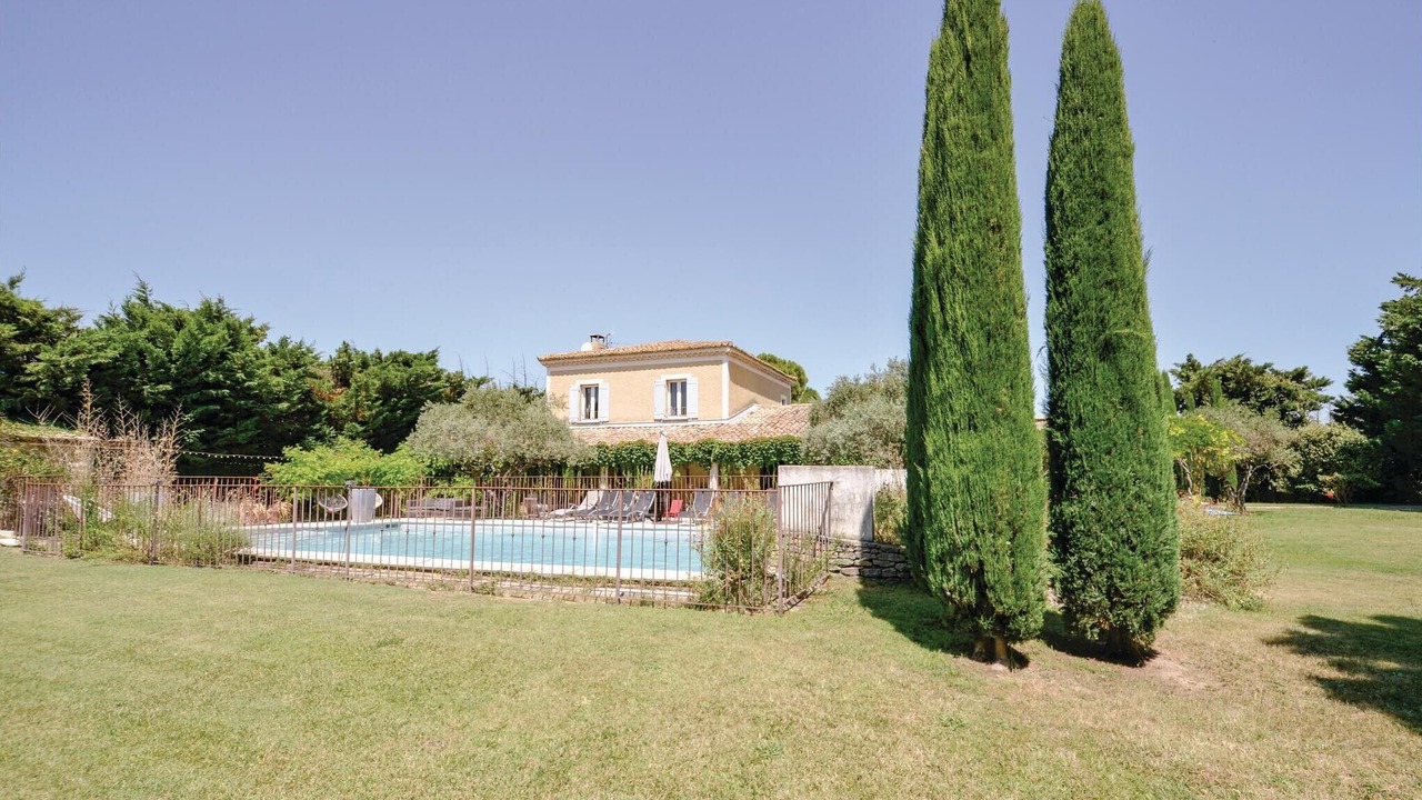 Photo of Others in Cavaillon
