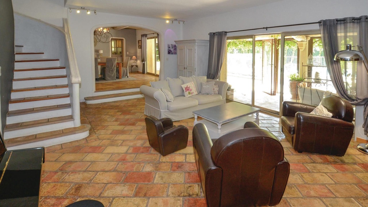 Photo of Bedroom in Cavaillon