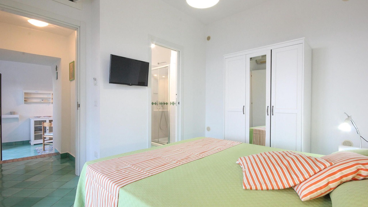 Photo of Others in Raito