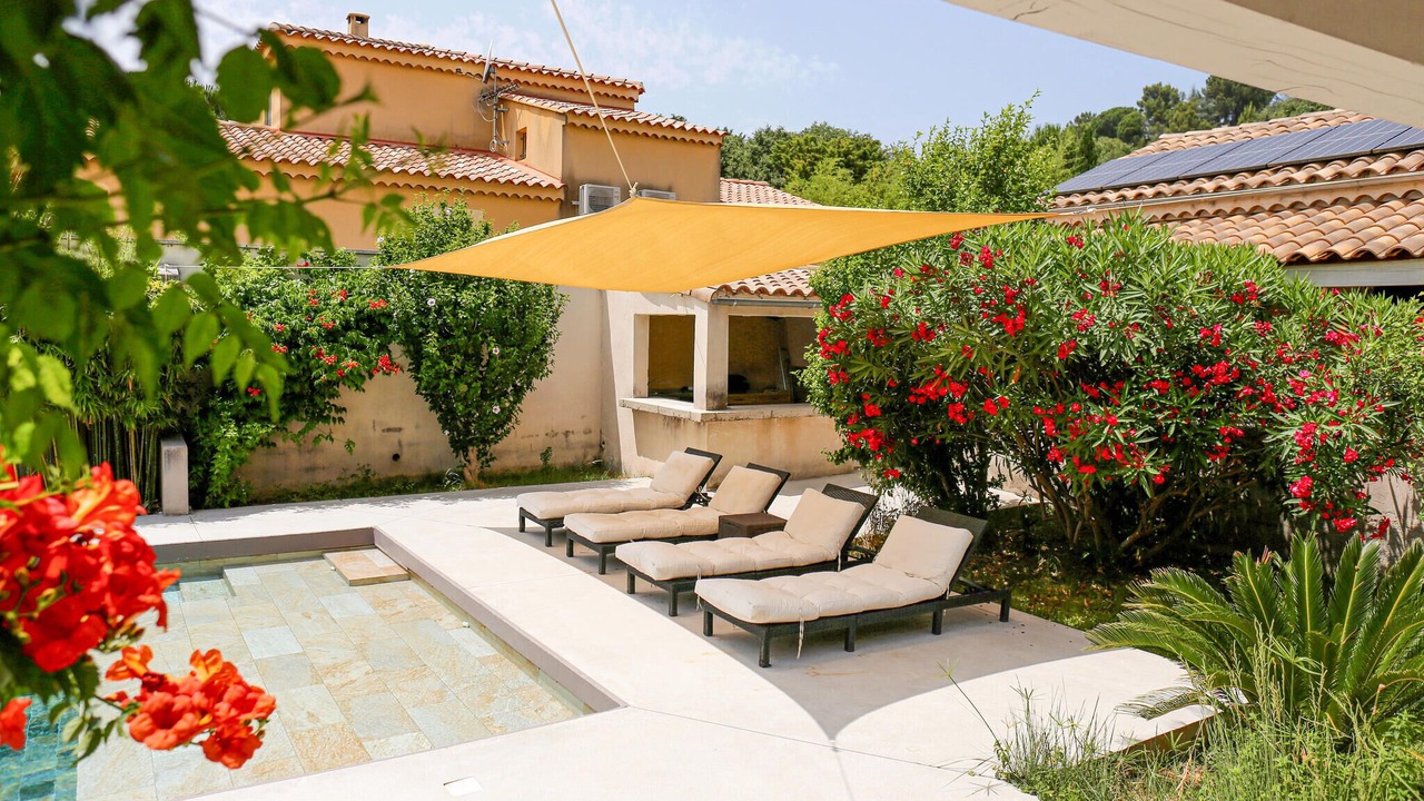 Photo of Outdoor in Rochefort-du-Gard