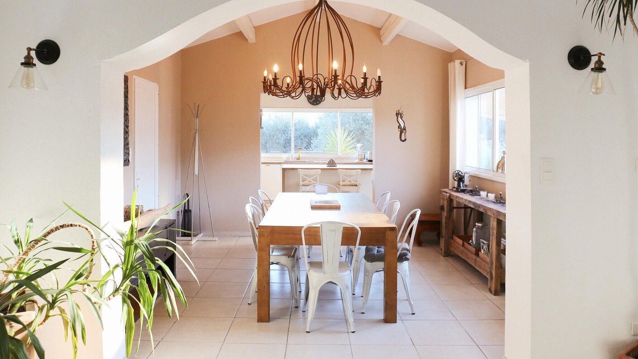 Photo of Bedroom in Rochefort-du-Gard