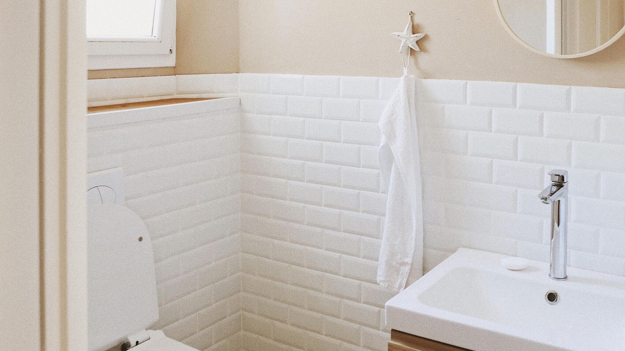 Photo of Bathroom in Rochefort-du-Gard