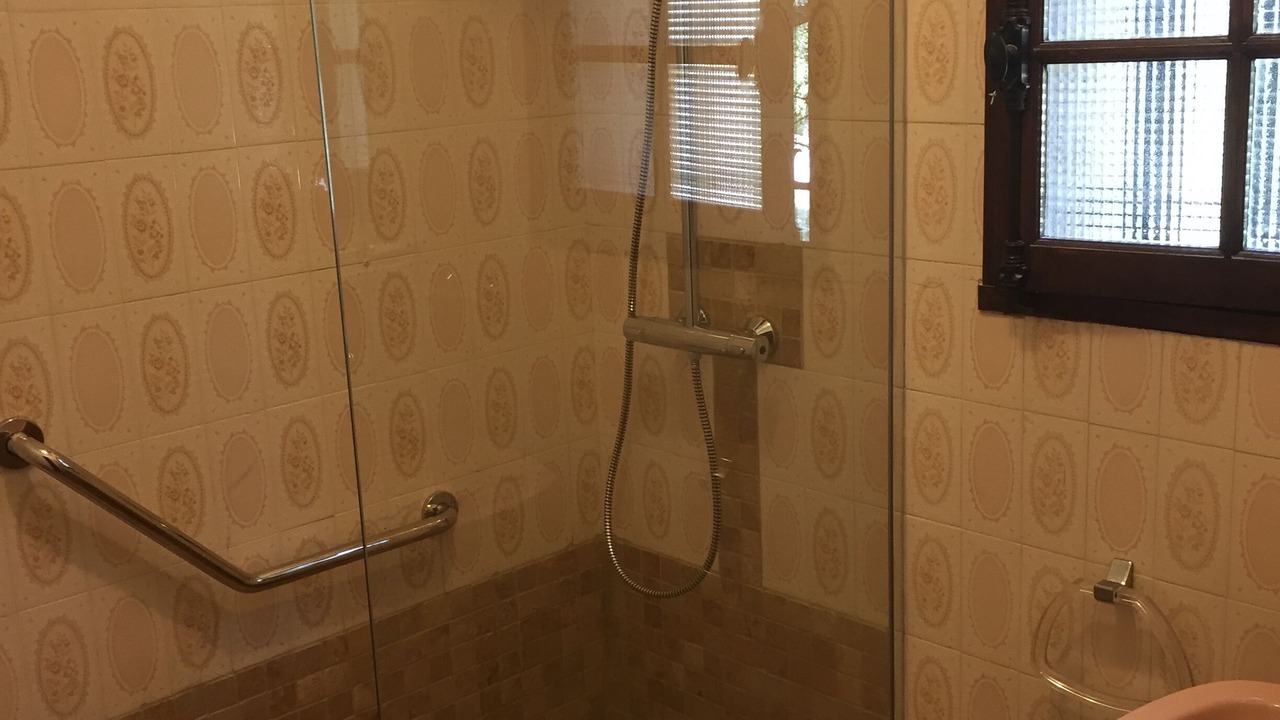Photo of Bathroom in L'Isle-sur-la-Sorgue