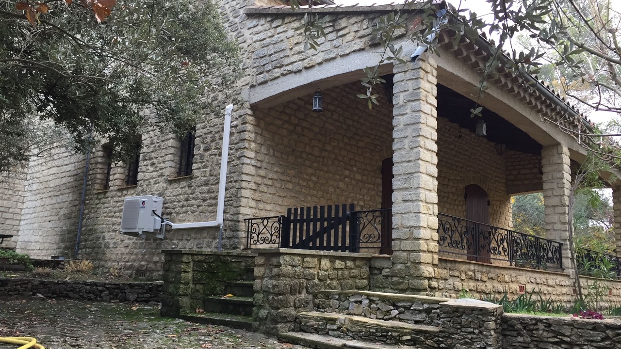 Photo of Outdoor in L'Isle-sur-la-Sorgue