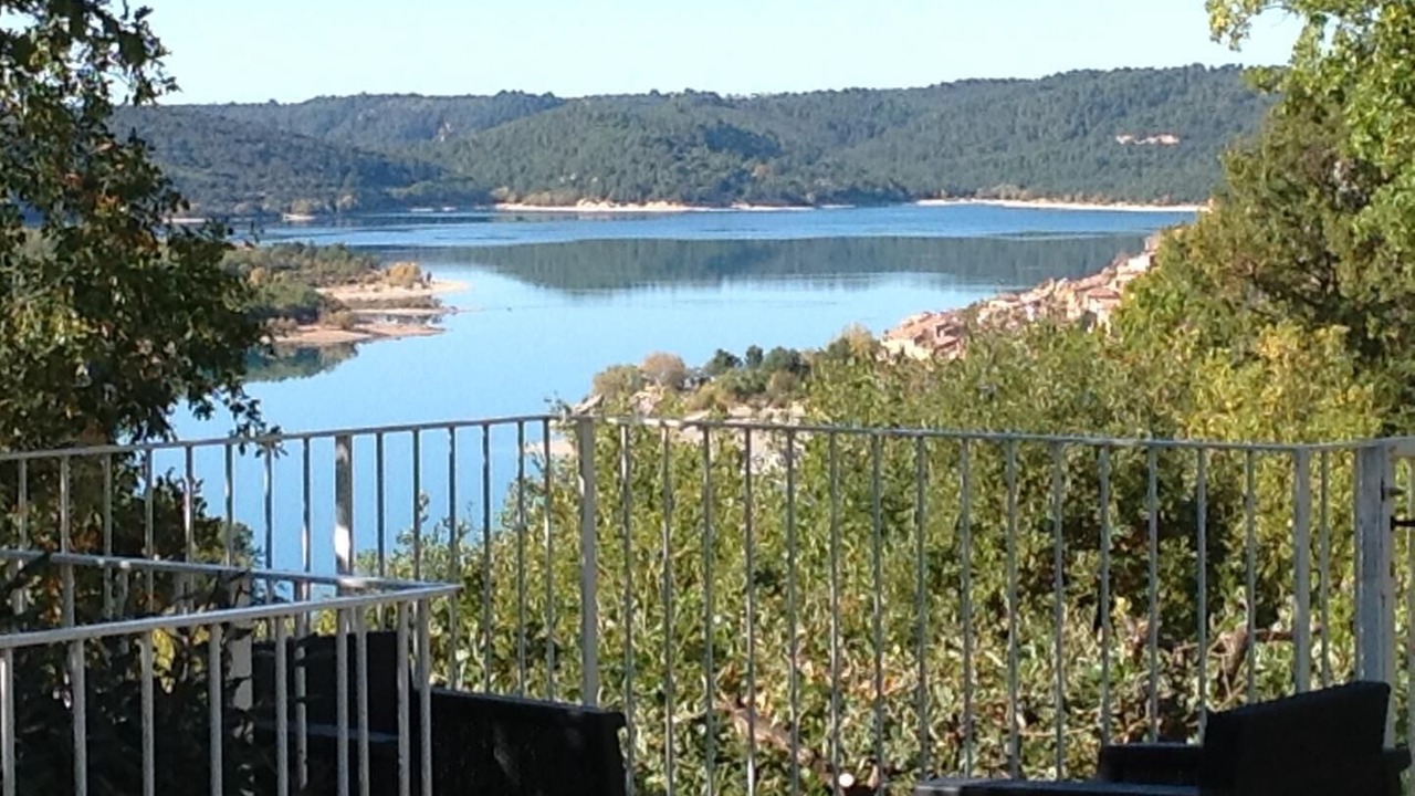 Photo of Outdoor in Bauduen