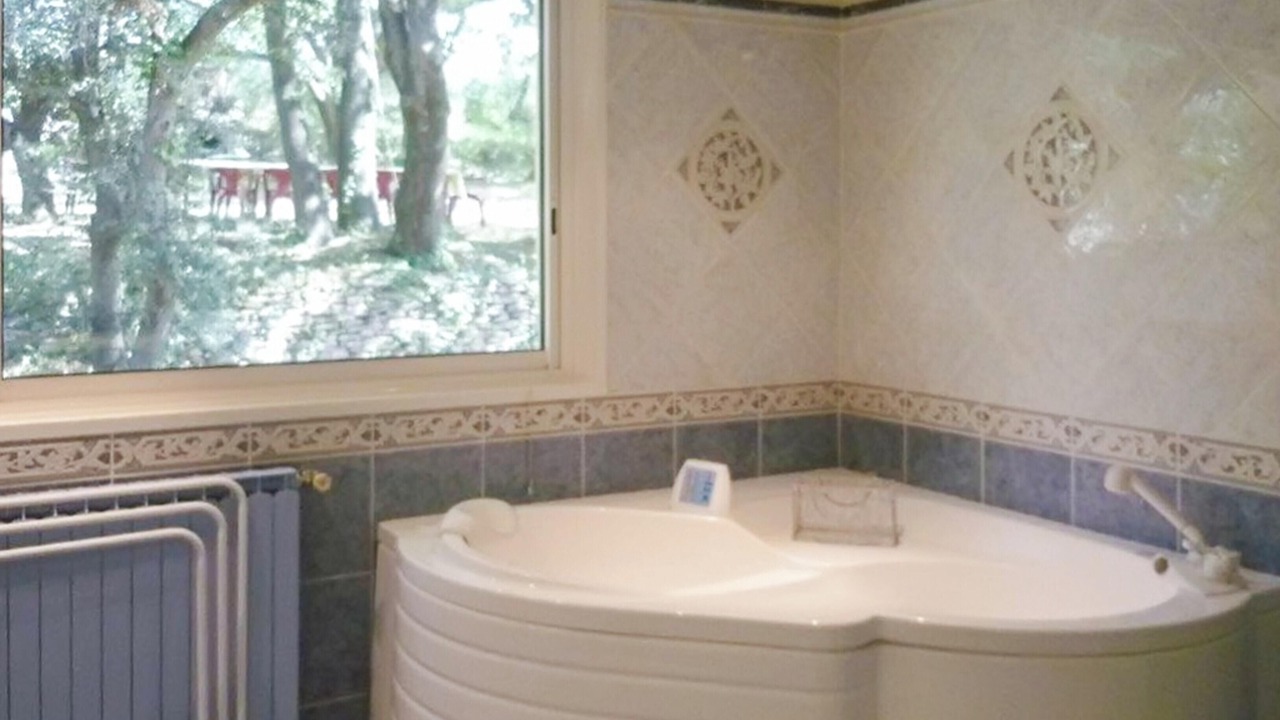 Photo of Bathroom in Vaison-la-Romaine