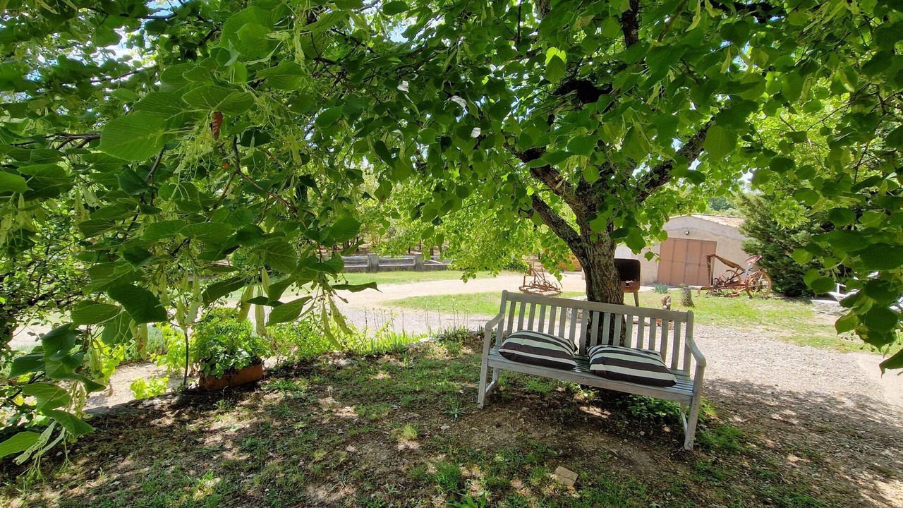 Photo of Outdoor in Tourves