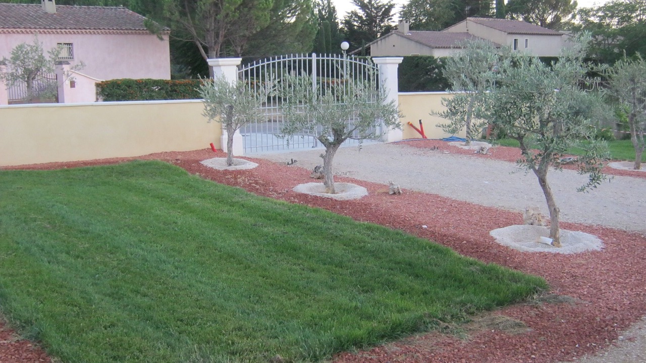 Photo of Outdoor in Robion