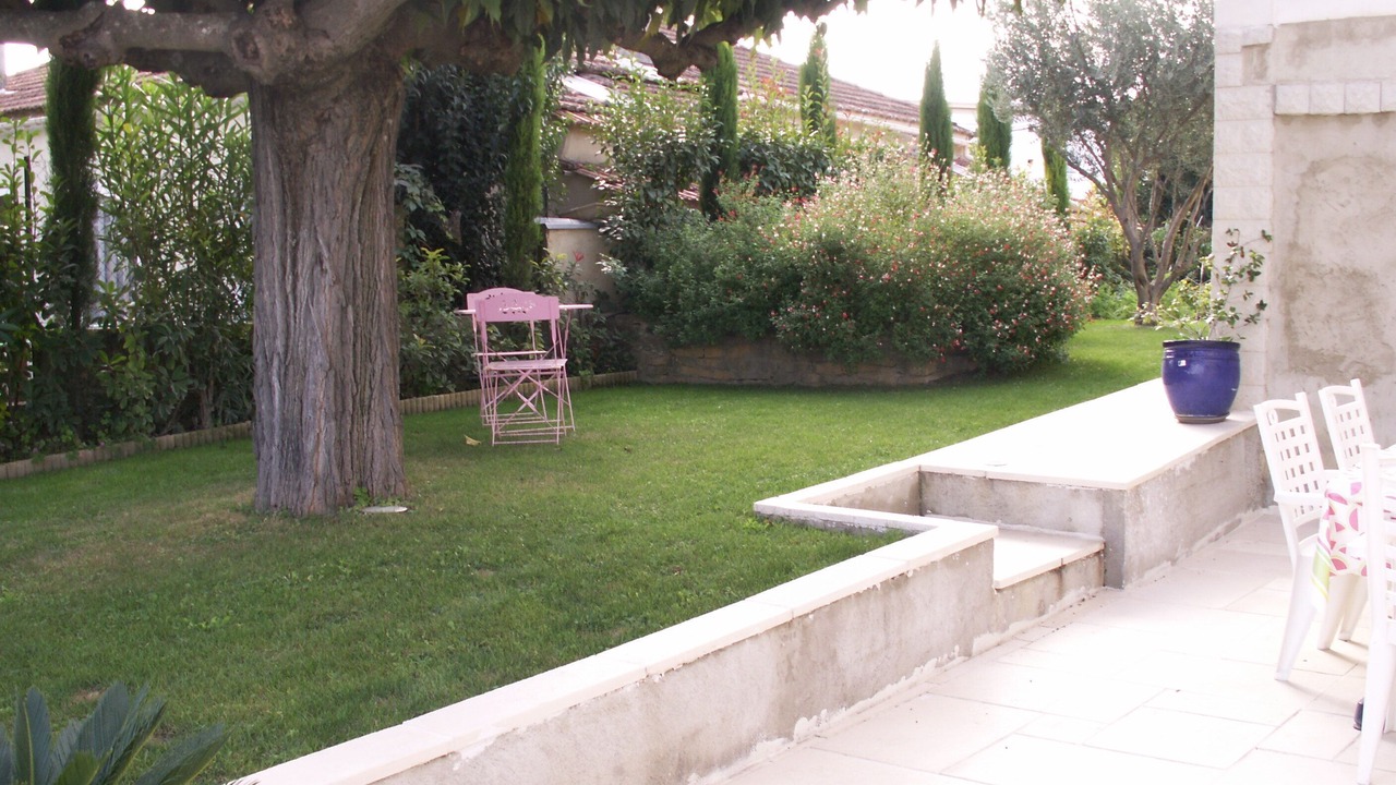 Photo of Patio Balcony in Orange
