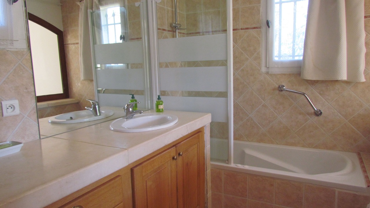 Photo of Bathroom in Gargas