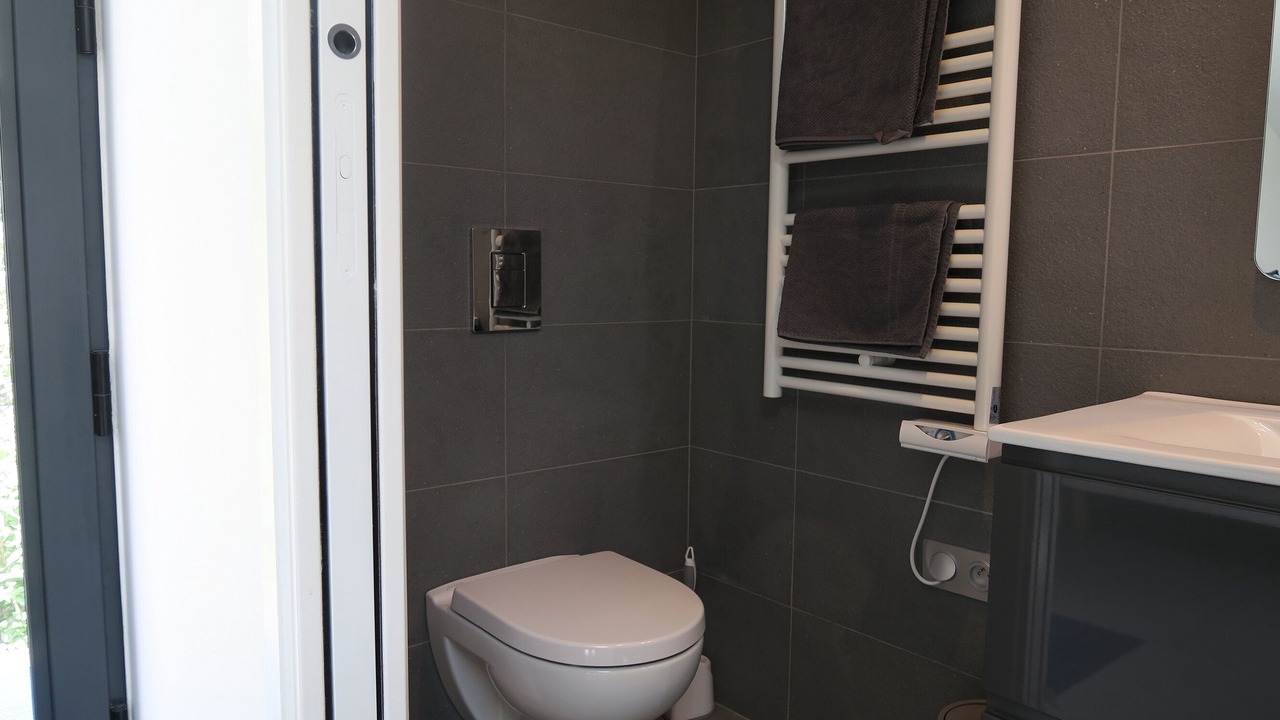 Photo of Bathroom in Venelles
