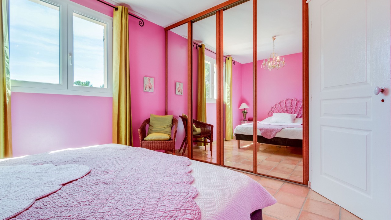 Photo of Bedroom in Pelissanne