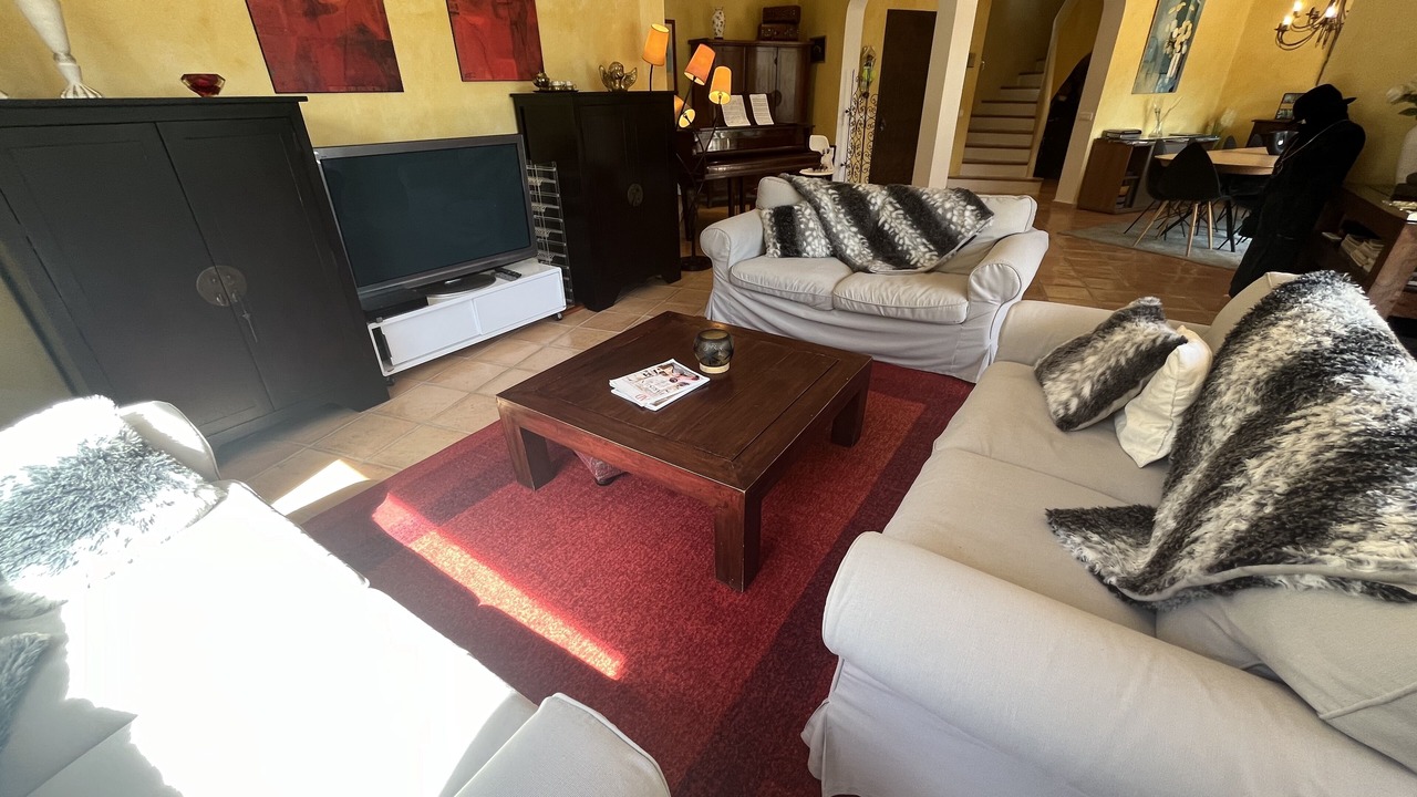 Photo of Livingroom in Pelissanne
