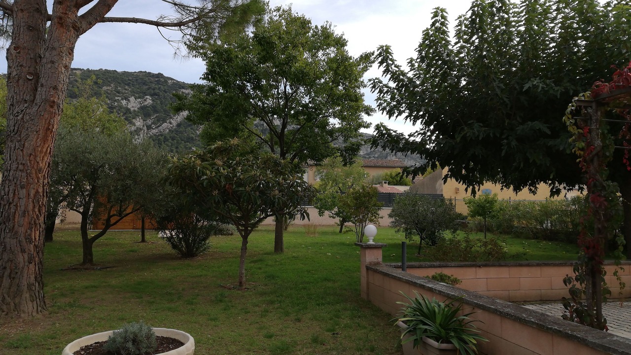 Photo of Outdoor in Robion