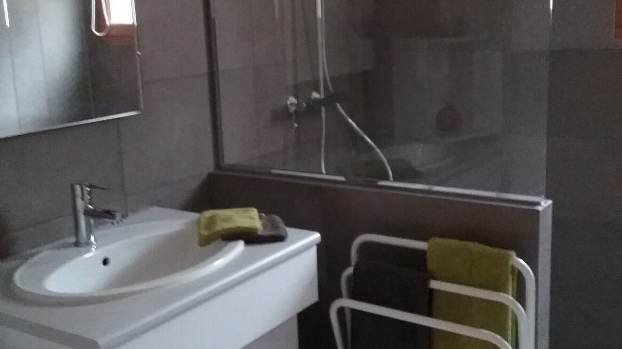Photo of Bathroom in Robion