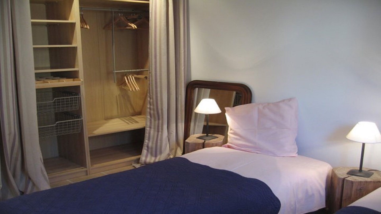 Photo of Bedroom in Entrecasteaux