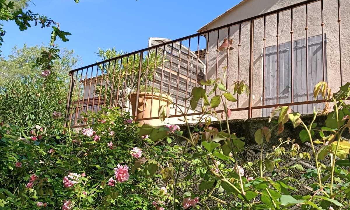 Photo of Outdoor in Entrecasteaux