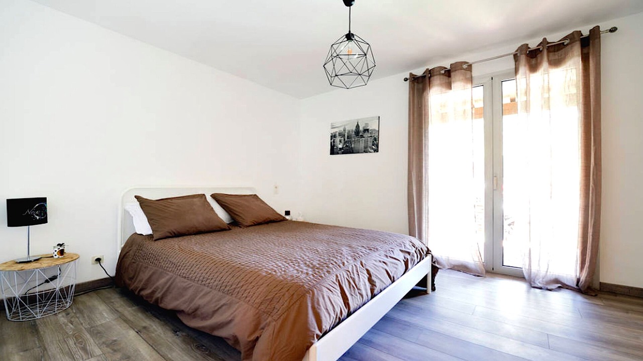 Photo of Bathroom in Les Pennes-Mirabeau