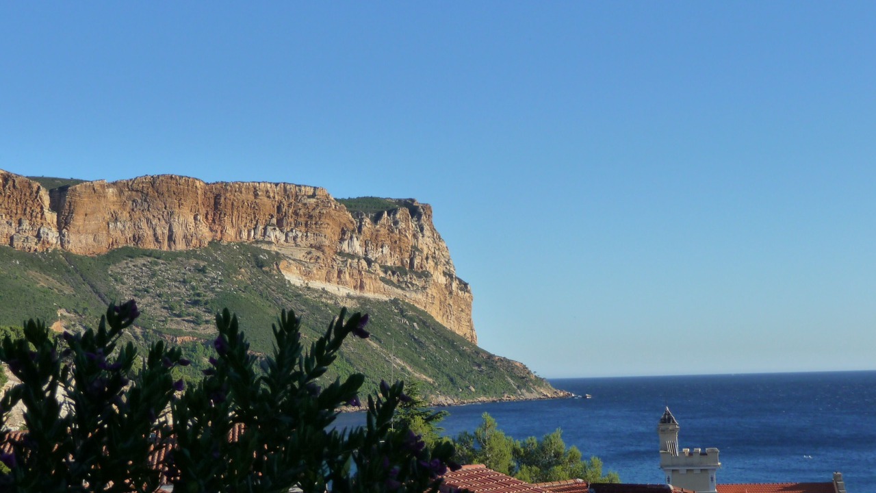 Photo of Patio Balcony in Cassis
