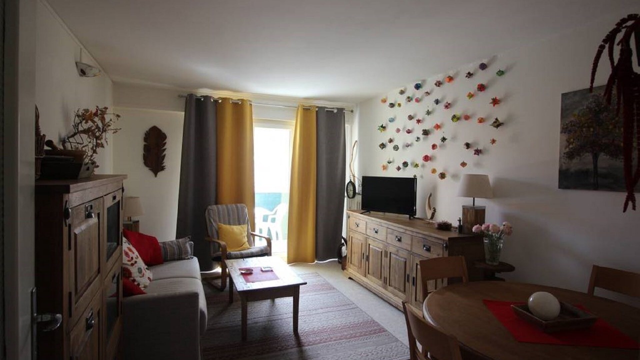 Photo of Livingroom in Hyeres City Centre
