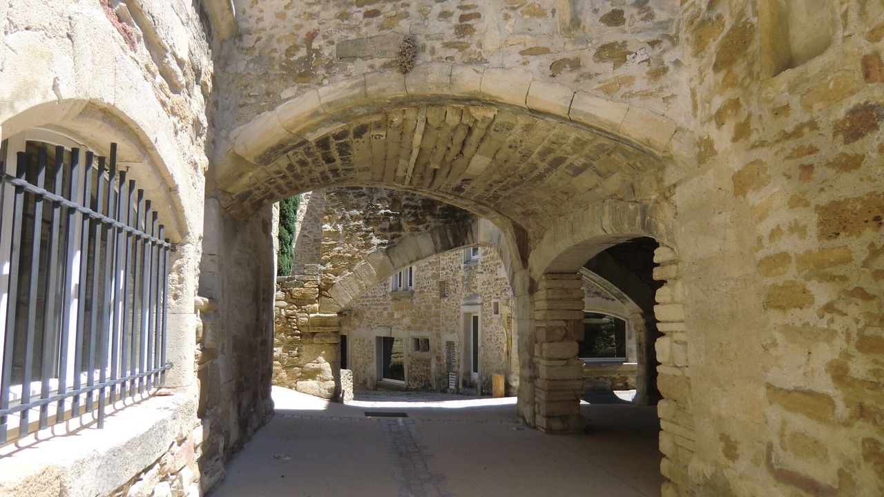 Photo of Outdoor in Grillon