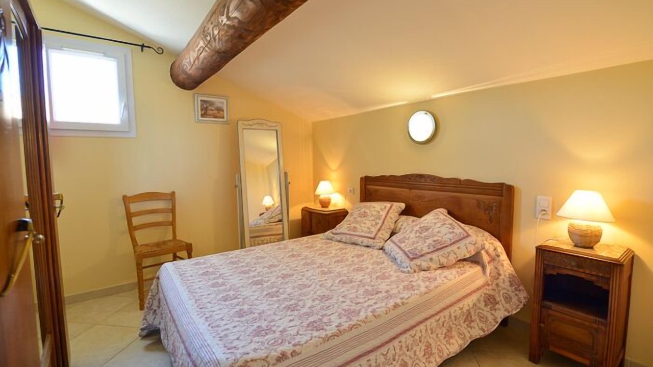 Photo of Bedroom in Grillon