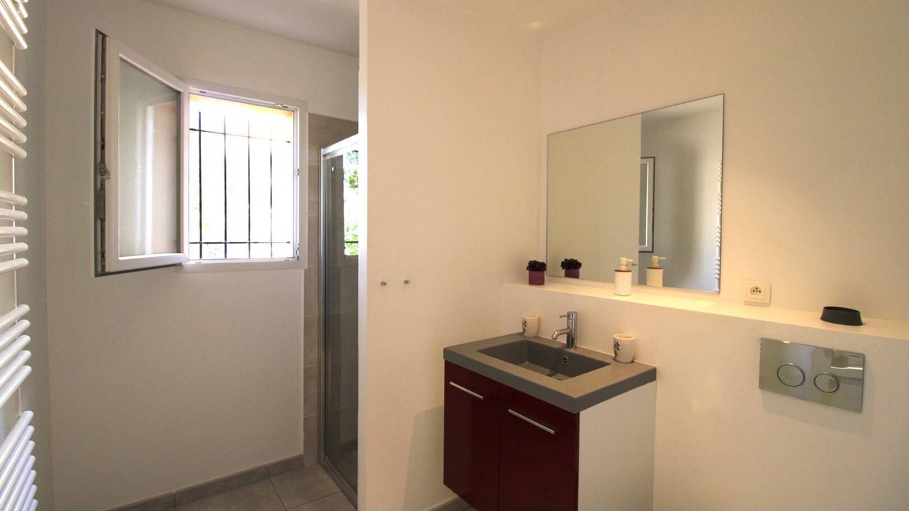 Photo of Bathroom in La Londe-les-Maures
