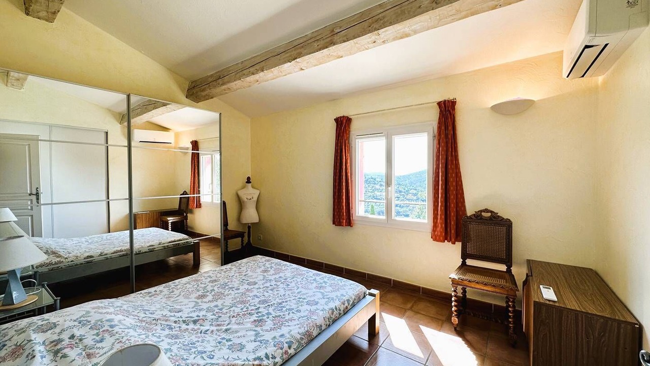 Photo of Bedroom in La Londe-les-Maures