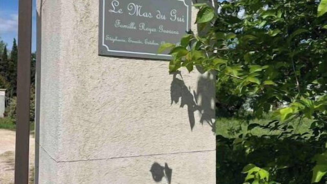 Photo of Outdoor in Eyragues