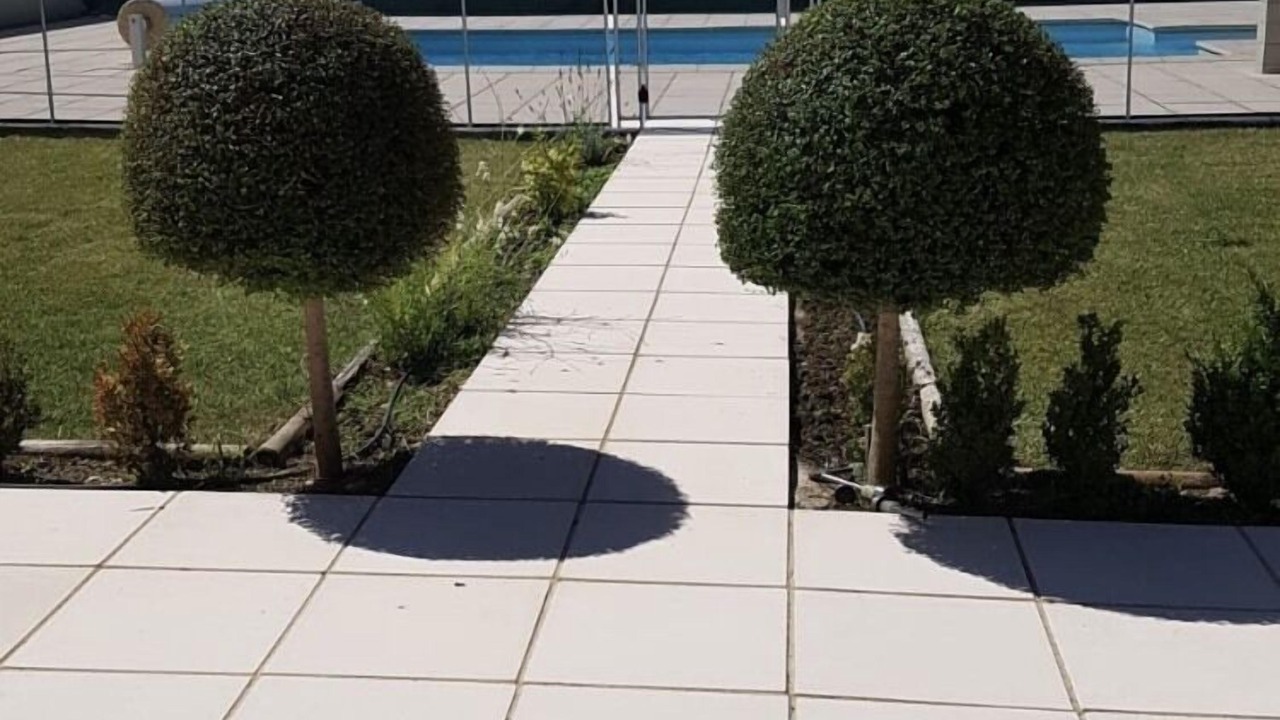 Photo of Outdoor in Sernhac