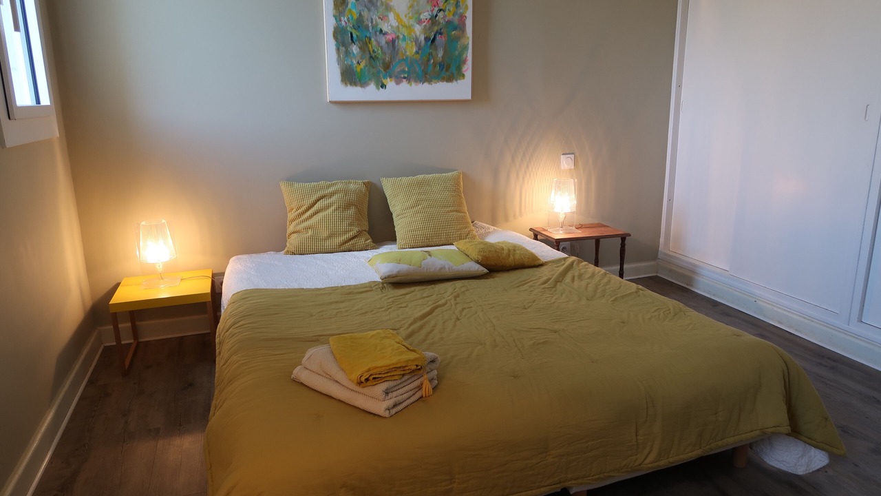 Photo of Bedroom in Sablet