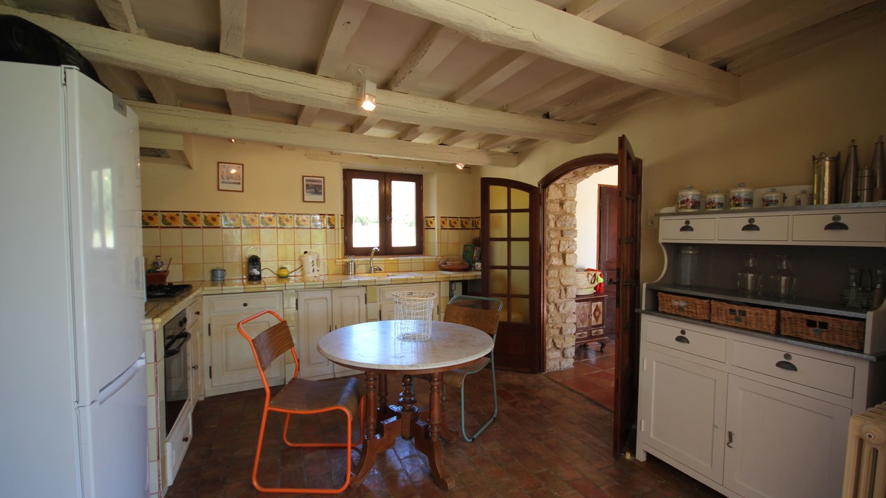 Photo of Kitchen in Rustrel