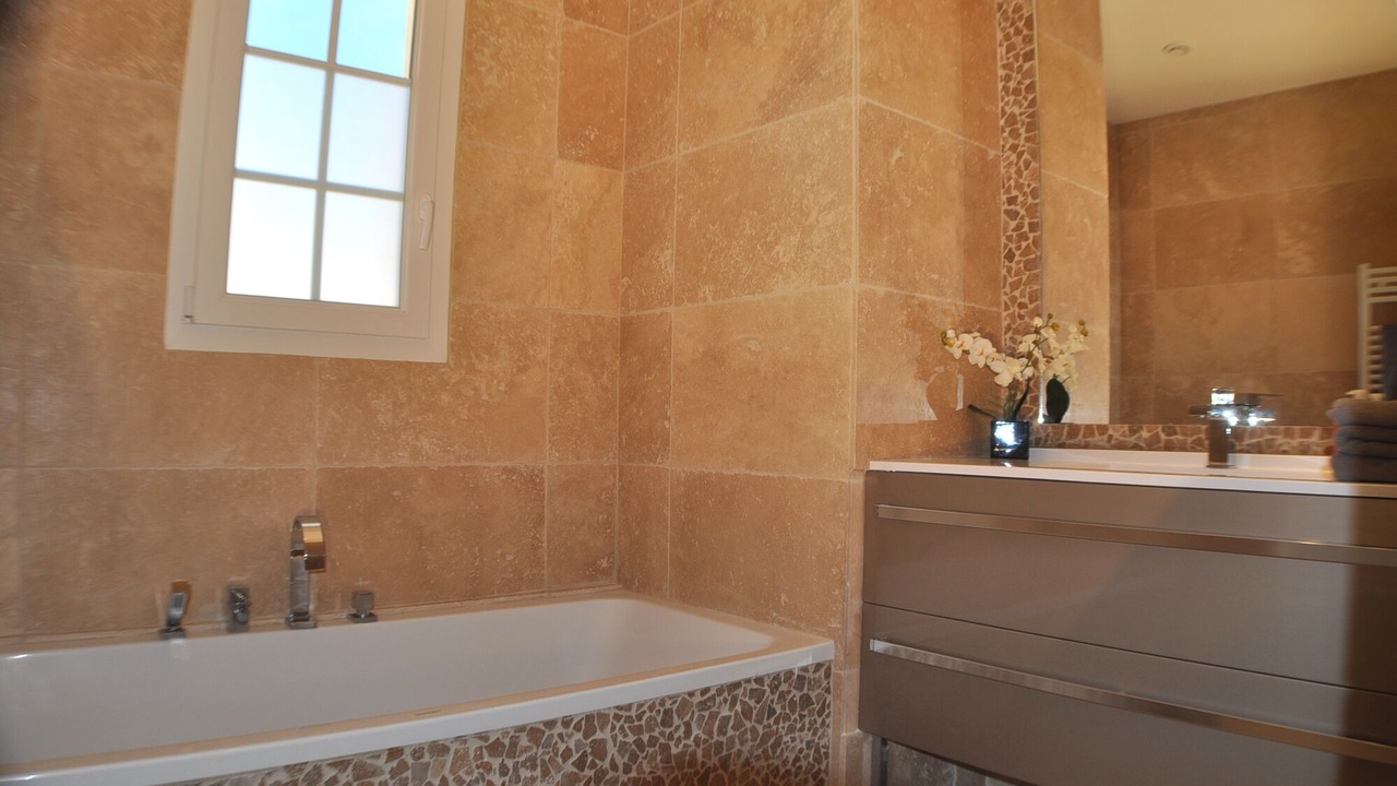 Photo of Bathroom in Vaison-la-Romaine
