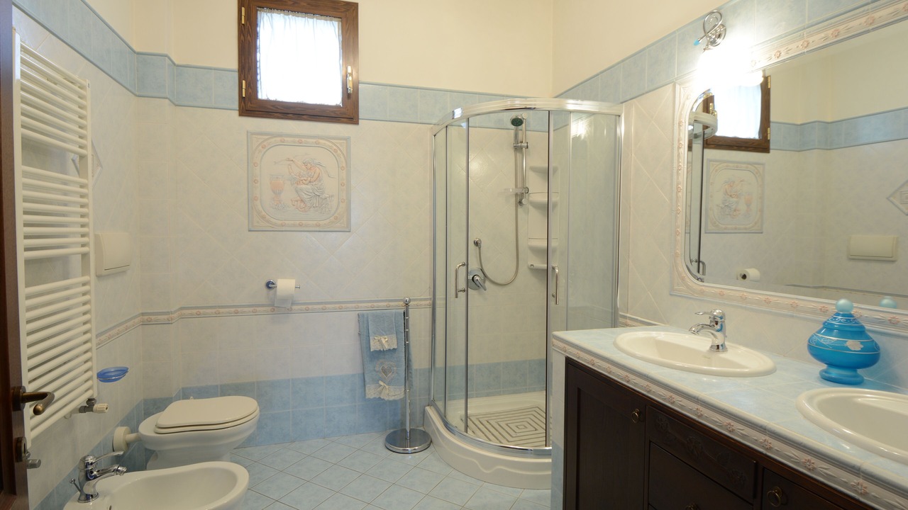 Photo of Bathroom in Piazza-Tralia-Pendolo
