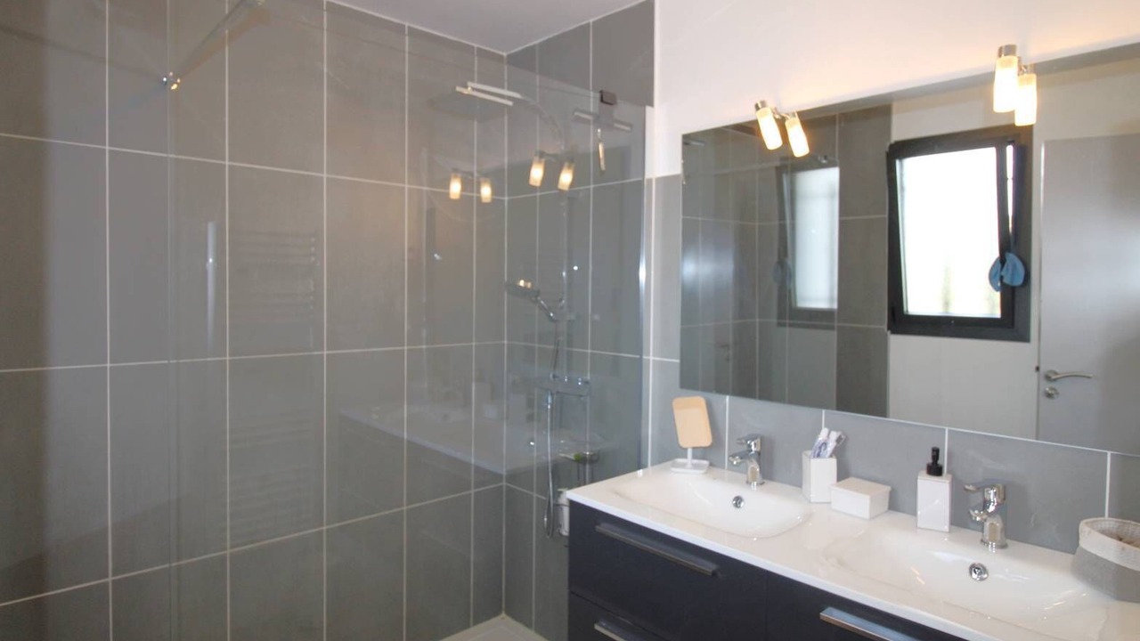 Photo of Bathroom in La Londe-les-Maures