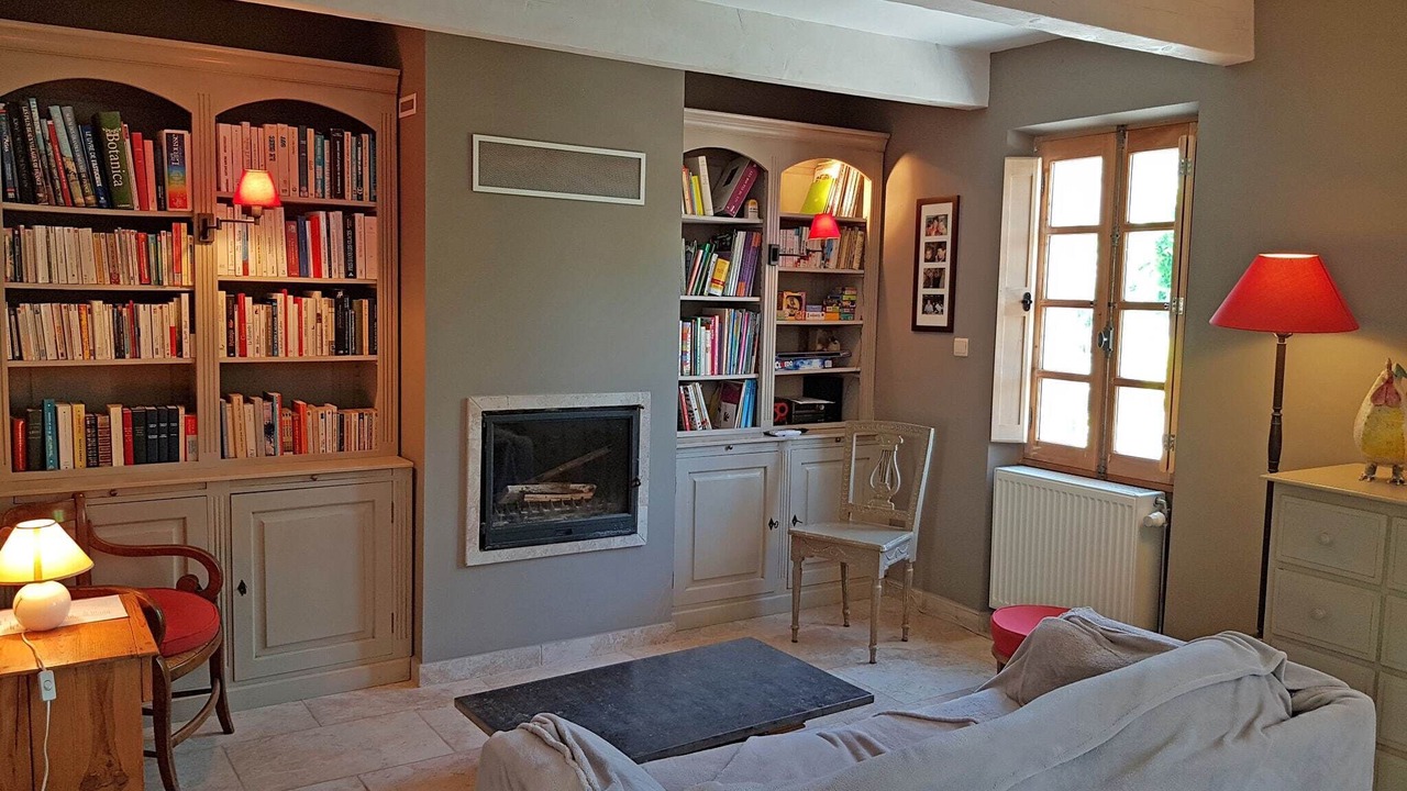 Photo of Livingroom in Mormoiron