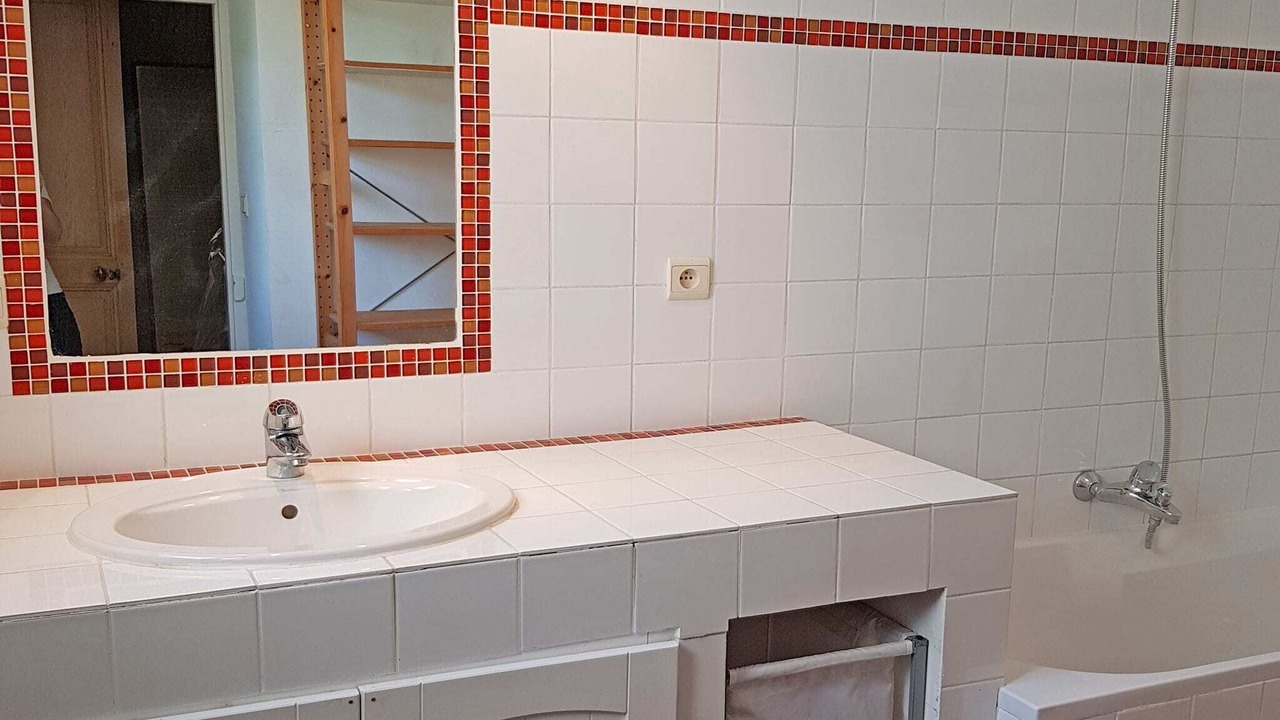 Photo of Bathroom in Mormoiron