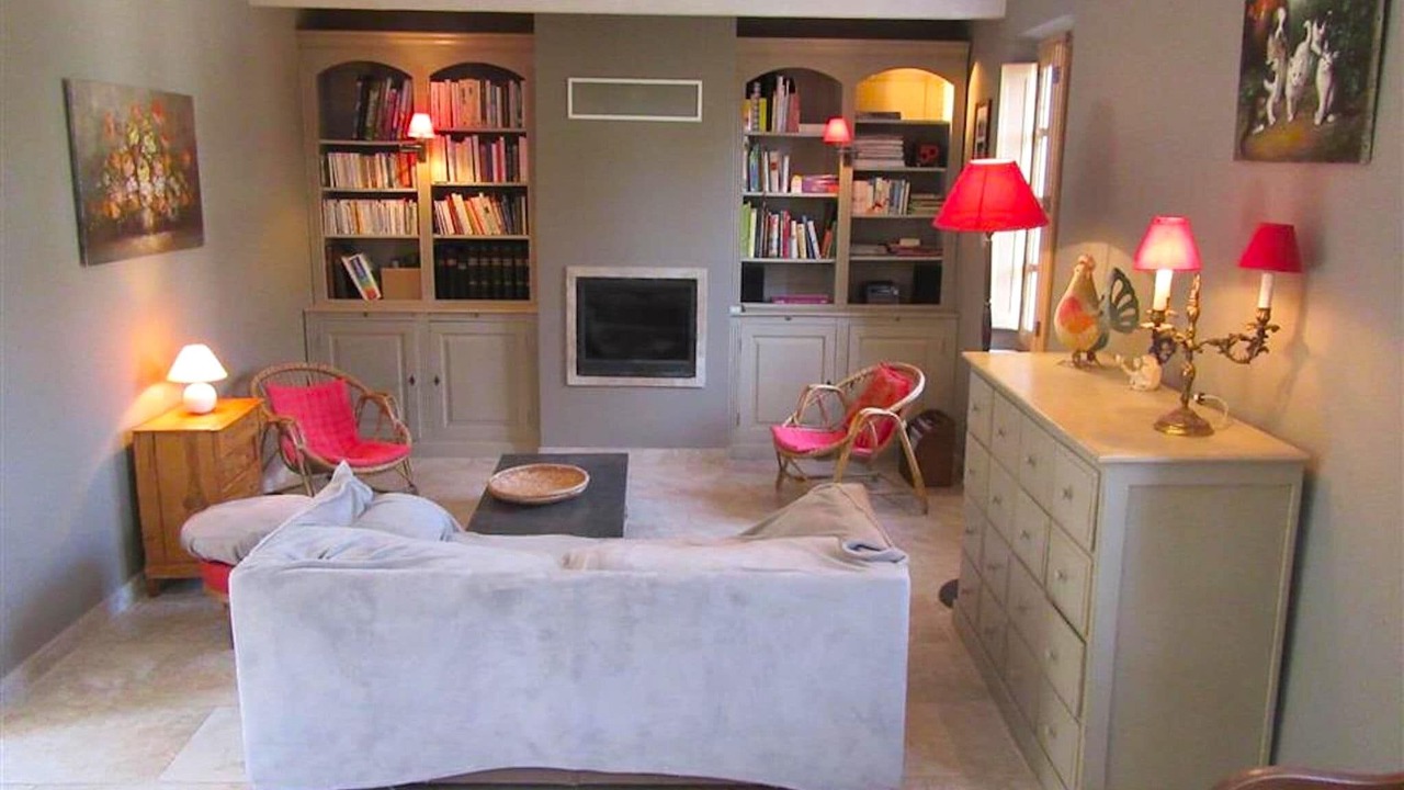 Photo of Livingroom in Mormoiron