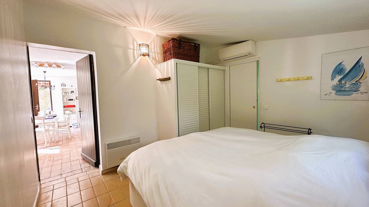 Photo of Bedroom in La Londe-les-Maures