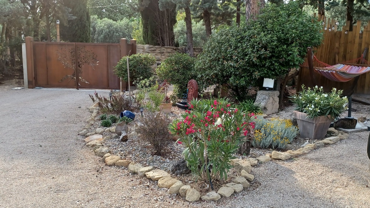 Photo of Outdoor in Serignan-du-Comtat