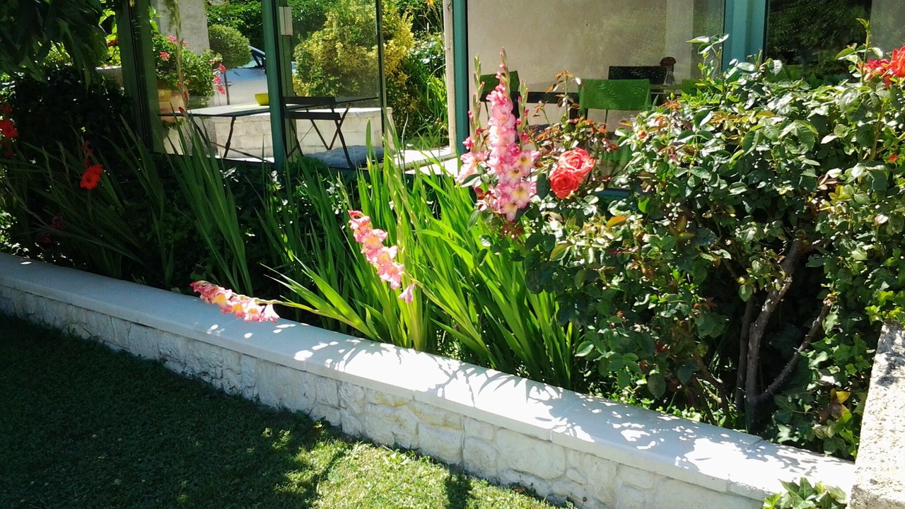 Photo of Outdoor in Pierrevert