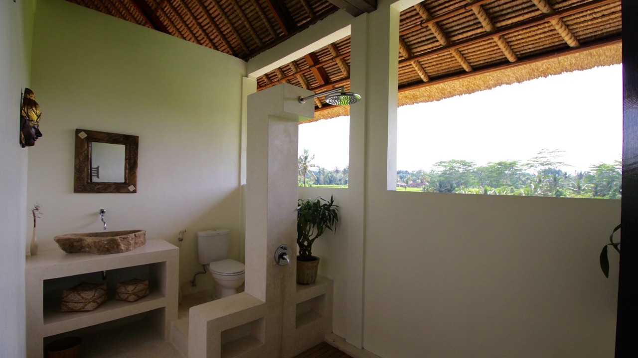 Photo of Bathroom in Sambahan