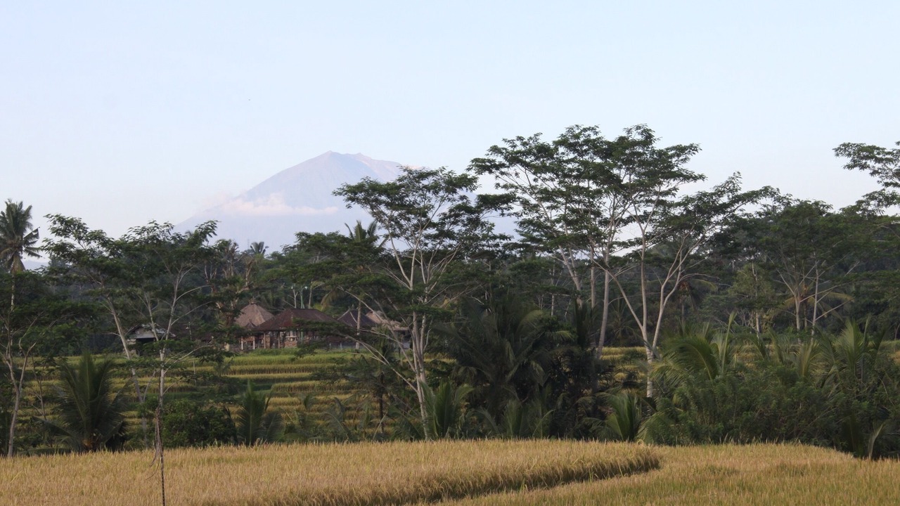 Photo of Outdoor in Sambahan