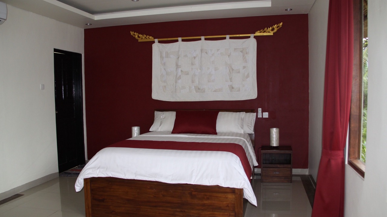 Photo of Bedroom in Sambahan