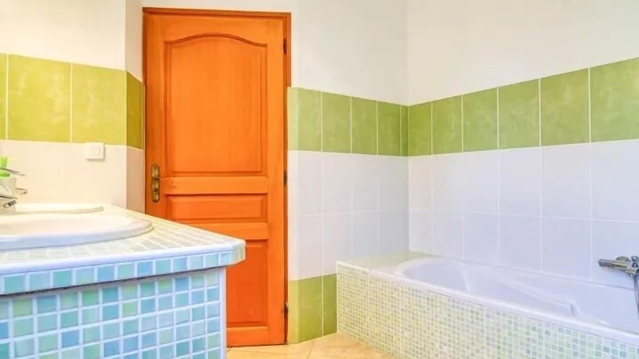 Photo of Bathroom in Montfort-sur-Argens