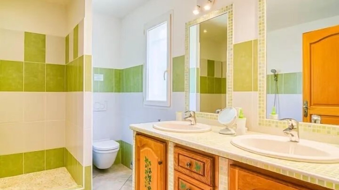 Photo of Bathroom in Montfort-sur-Argens