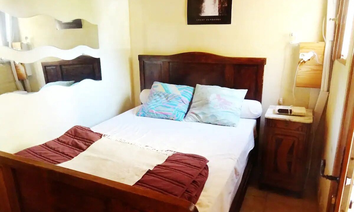 Photo of Bedroom in Morieres-les-Avignon
