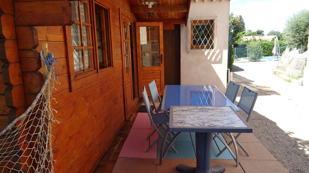 Photo of Outdoor in Morieres-les-Avignon