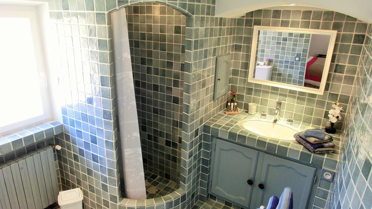 Photo of Bathroom in Bandol