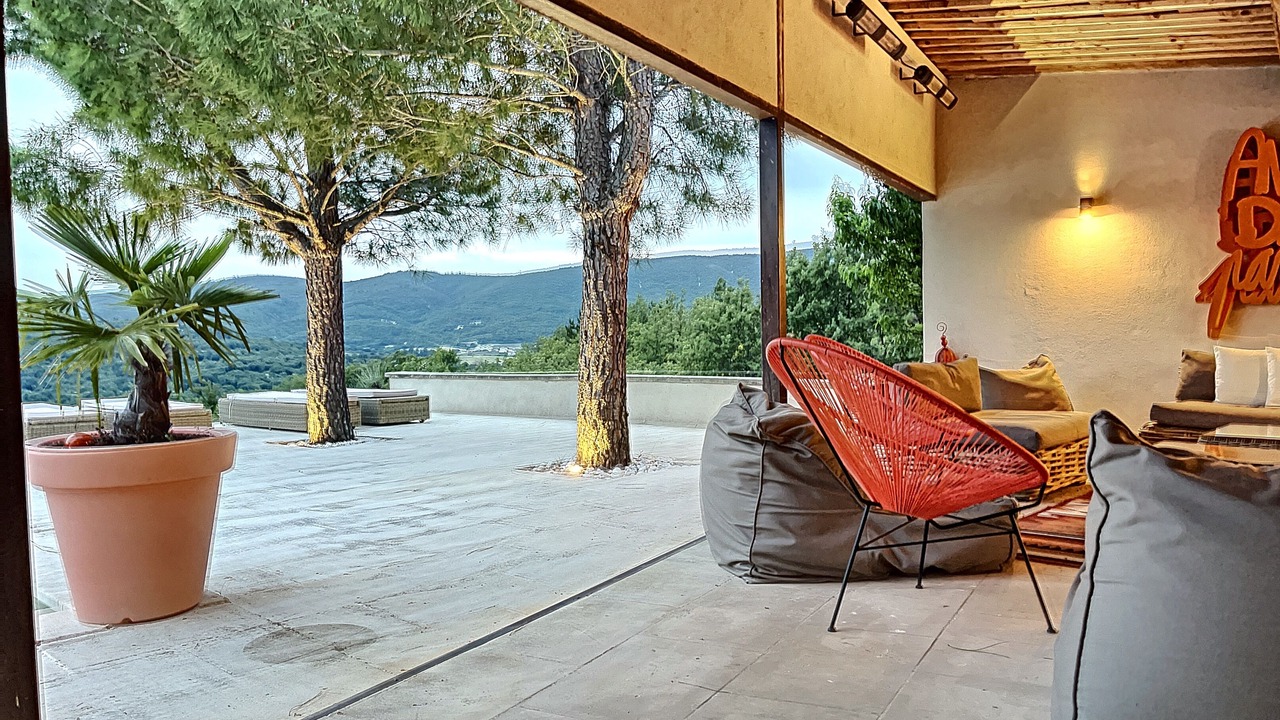 Photo of Patio Balcony in Viens